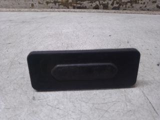 bontott DACIA DUSTER Csomagtérajtó Kilincs