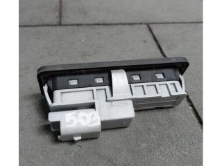 bontott DACIA DUSTER Csomagtérajtó Kilincs