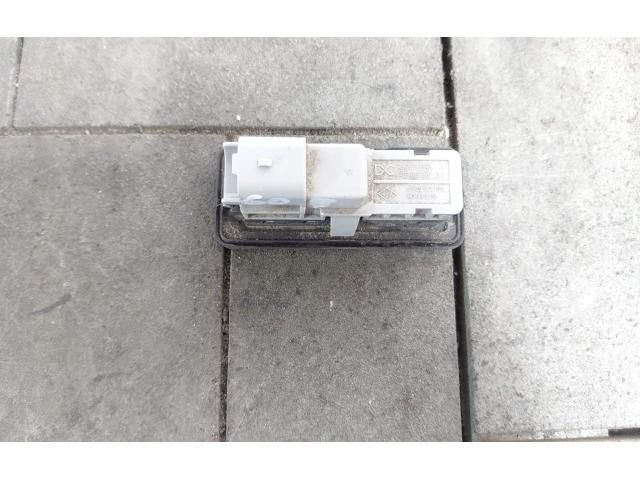 bontott DACIA DUSTER Csomagtérajtó Kilincs