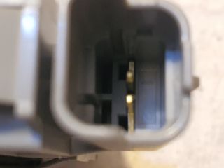 bontott DACIA DUSTER Csomagtérajtó Kilincs