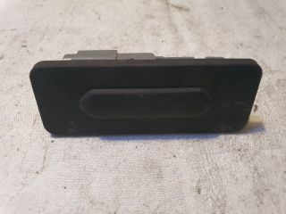 bontott DACIA DUSTER Csomagtérajtó Kilincs