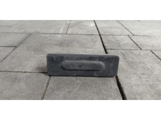 bontott DACIA DUSTER Csomagtérajtó Kilincs