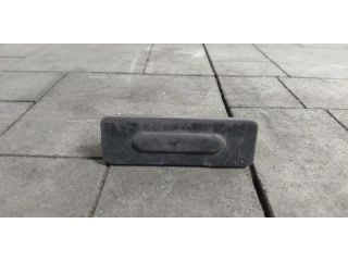 bontott DACIA DUSTER Csomagtérajtó Kilincs