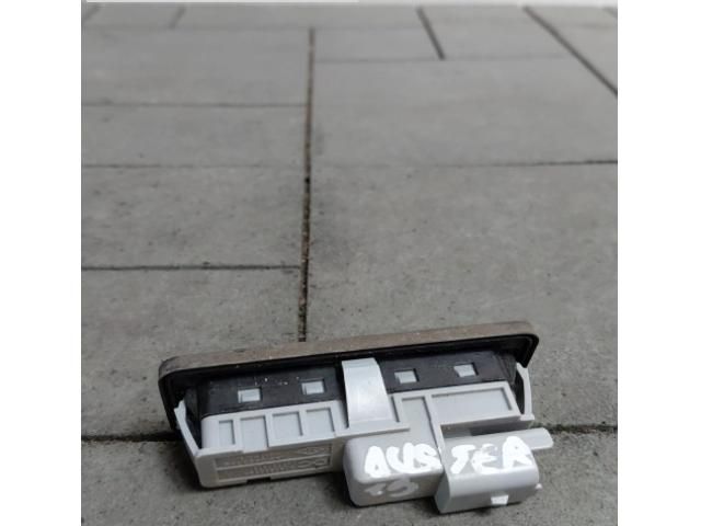 bontott DACIA DUSTER Csomagtérajtó Kilincs