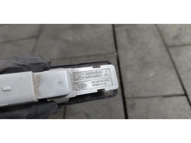 bontott DACIA DUSTER Csomagtérajtó Kilincs