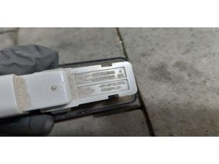 bontott DACIA DUSTER Csomagtérajtó Kilincs