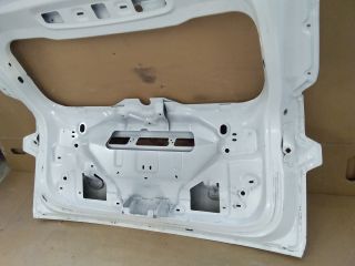 bontott DACIA DUSTER Csomagtérajtó (Üres lemez)