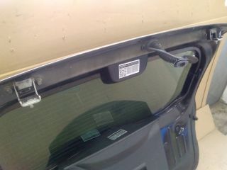 bontott DACIA DUSTER Csomagtérajtó Zsanér