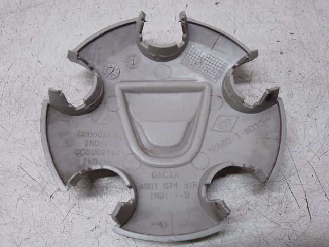 bontott DACIA DUSTER Dísztárcsa (1 db)