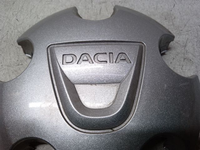 bontott DACIA DUSTER Dísztárcsa (1 db)