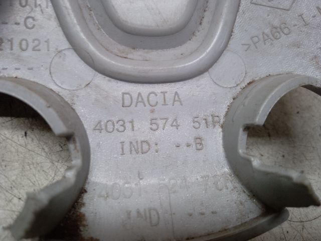 bontott DACIA DUSTER Dísztárcsa Pár