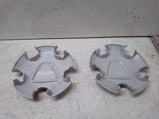 bontott DACIA DUSTER Dísztárcsa Pár