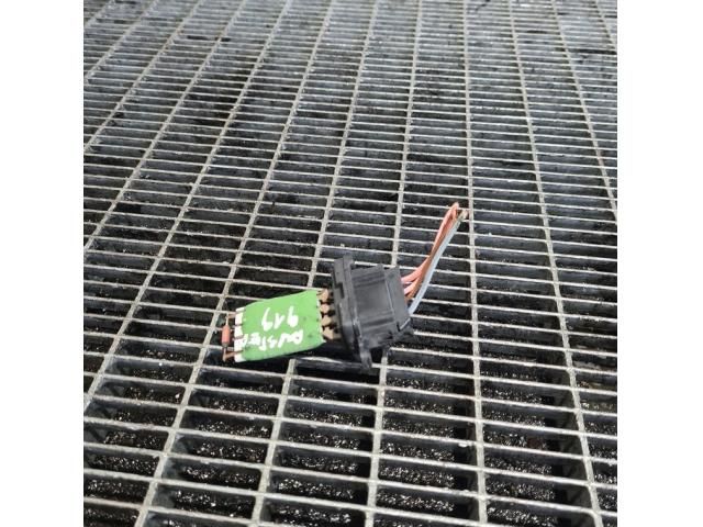 bontott DACIA DUSTER Előtét Ellenállás Fűtőmotor