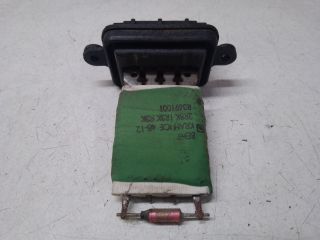 bontott DACIA DUSTER Előtét Ellenállás Fűtőmotor