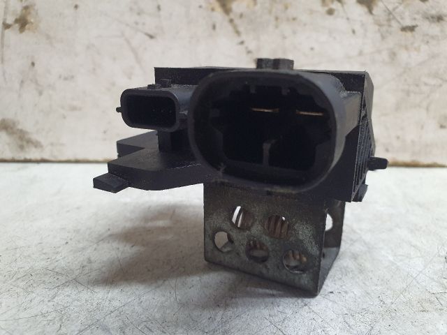 bontott DACIA DUSTER Előtét Ellenállás Fűtőmotor