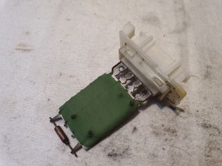 bontott DACIA DUSTER Előtét Ellenállás Fűtőmotor