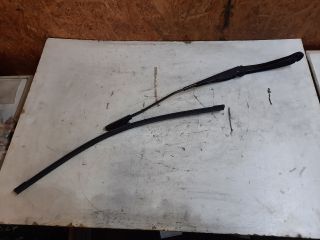 bontott DACIA DUSTER Első Ablaktörlő Kar