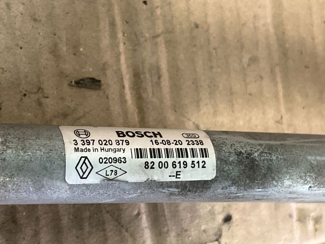 bontott DACIA DUSTER Első Ablaktörlő Szerkezet Motorral