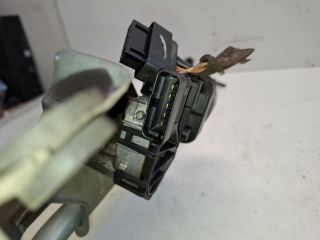 bontott DACIA DUSTER Első Ablaktörlő Szerkezet Motorral