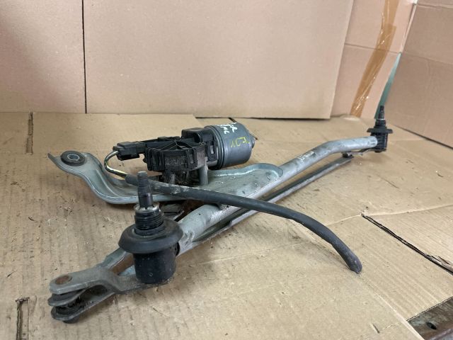 bontott DACIA DUSTER Első Ablaktörlő Szerkezet Motorral