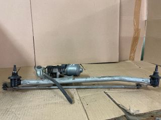 bontott DACIA DUSTER Első Ablaktörlő Szerkezet Motorral