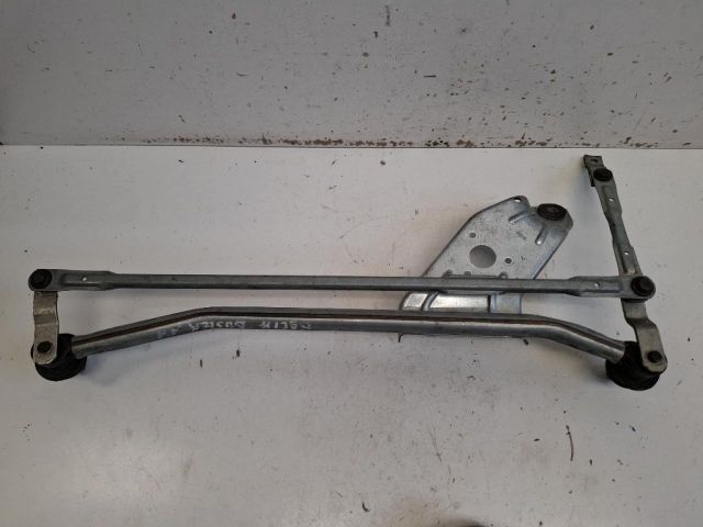 bontott DACIA DUSTER Első Ablaktörlő Szerkezet