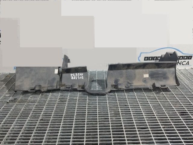 bontott DACIA DUSTER Első Lökhárító Díszléc