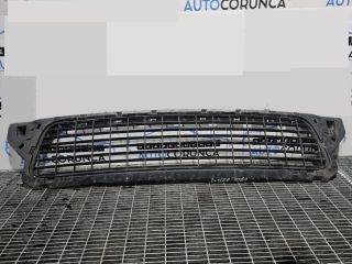 bontott DACIA DUSTER Első Lökhárító Díszléc