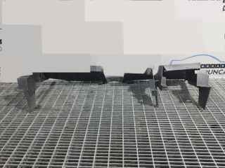 bontott DACIA DUSTER Első Lökhárító Díszléc