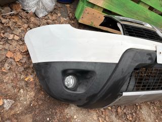 bontott DACIA DUSTER Első Lökhárító (Részeivel)