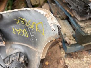 bontott DACIA DUSTER Első Lökhárító (Részeivel)