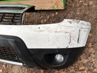bontott DACIA DUSTER Első Lökhárító (Részeivel)