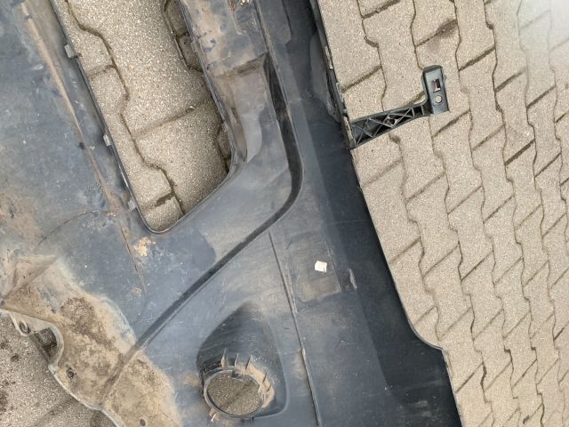 bontott DACIA DUSTER Első Lökhárító (Üresen)