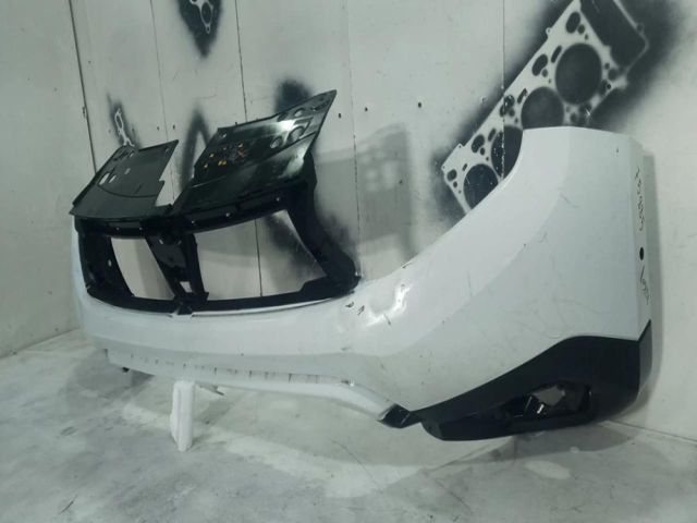 bontott DACIA DUSTER Első Lökhárító (Üresen)