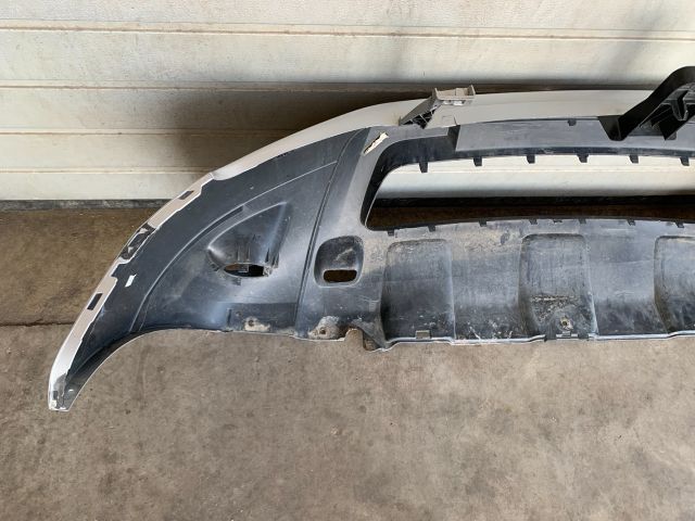 bontott DACIA DUSTER Első Lökhárító (Üresen)