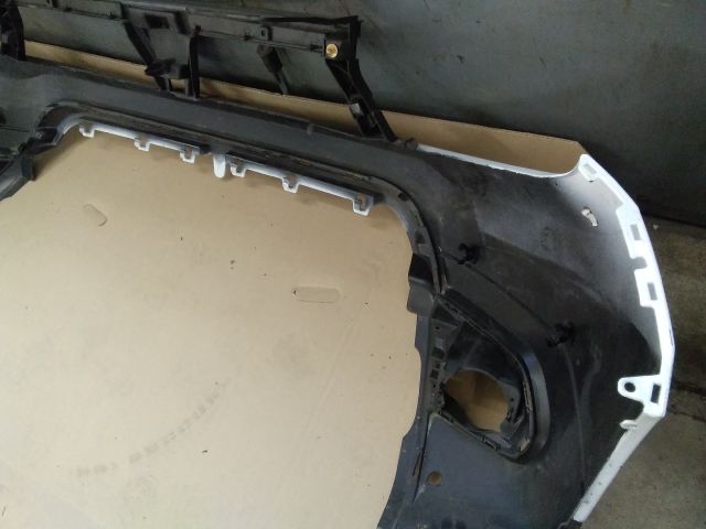 bontott DACIA DUSTER Első Lökhárító (Üresen)