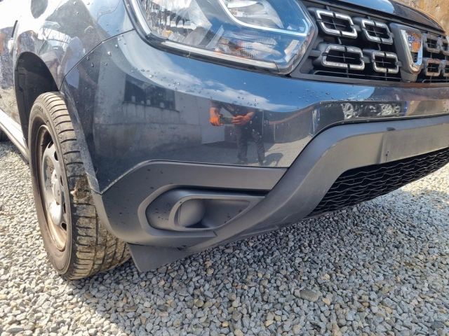 bontott DACIA DUSTER Első Lökhárító (Üresen)