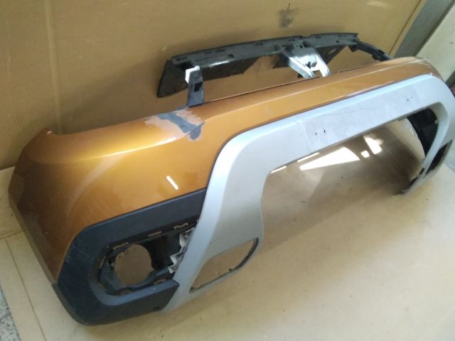 bontott DACIA DUSTER Első Lökhárító (Üresen)