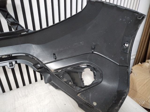 bontott DACIA DUSTER Első Lökhárító (Üresen)