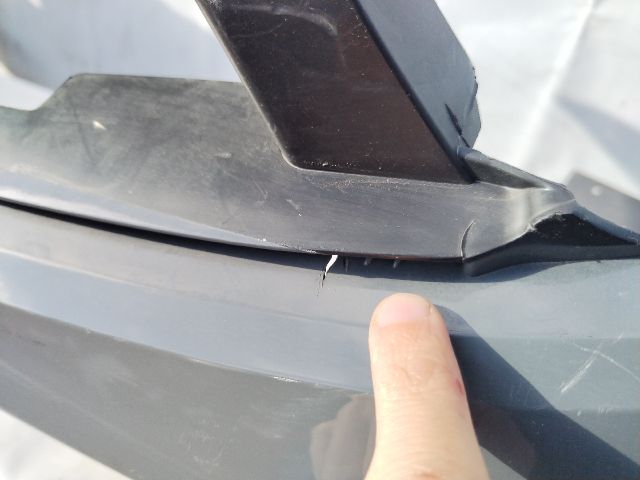 bontott DACIA DUSTER Első Lökhárító (Üresen)