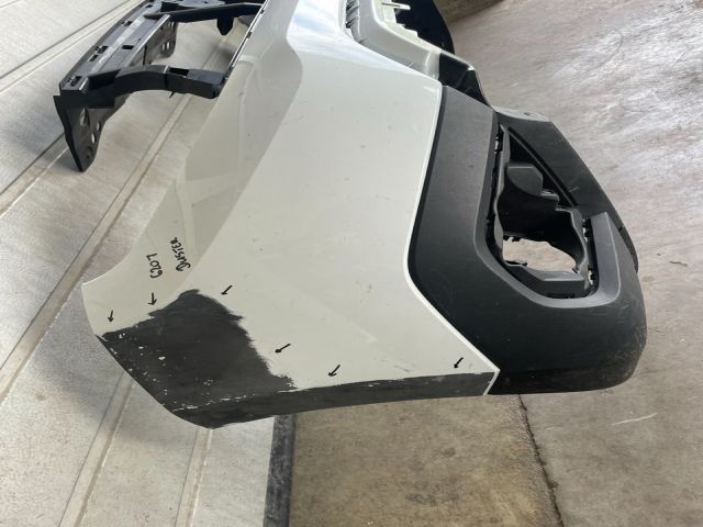 bontott DACIA DUSTER Első Lökhárító (Üresen)