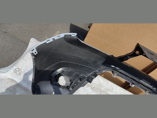 bontott DACIA DUSTER Első Lökhárító (Üresen)