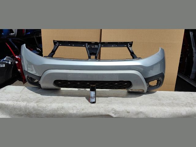 bontott DACIA DUSTER Első Lökhárító (Üresen)