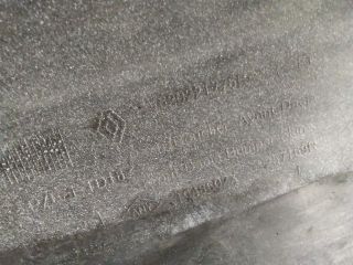 bontott DACIA DUSTER Első Lökhárító (Üresen)