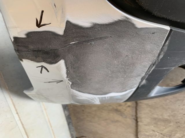 bontott DACIA DUSTER Első Lökhárító (Üresen)