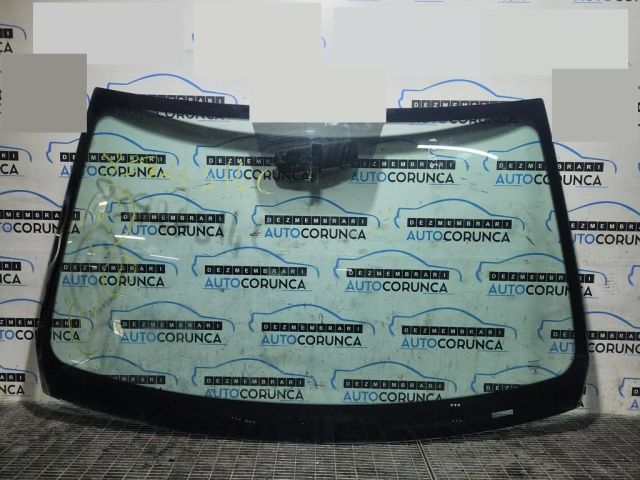 bontott DACIA DUSTER Első Szélvédő