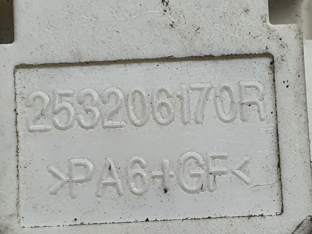 bontott DACIA DUSTER Fék Pedál Kapcsoló