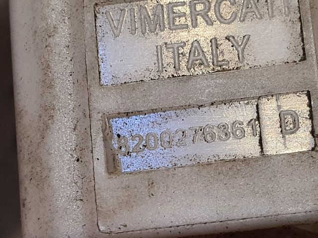 bontott DACIA DUSTER Fék Pedál Kapcsoló