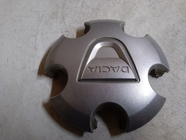 bontott DACIA DUSTER Felniközép Pár