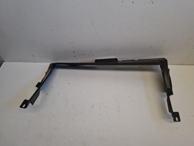 bontott DACIA DUSTER Felső Hűtő Légterelő